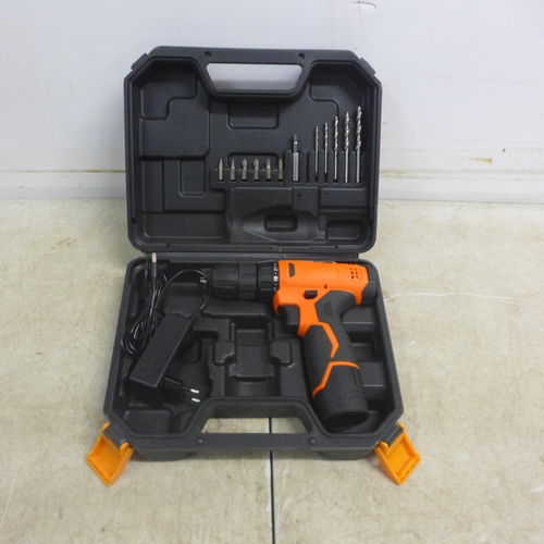 5023 - A 10.8v battery powered drill and charger with 3/8