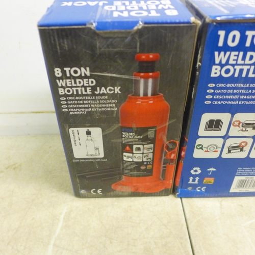 5031 - A 10 tonne welded bottle jack and an 8 tonne welded bottle jack 21/0123* This lot is subject to VAT