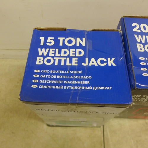 5033 - A 15 tonne welded bottle jack and a 20 tonne welded bottle jack 21/0127* This lot is subject to VAT