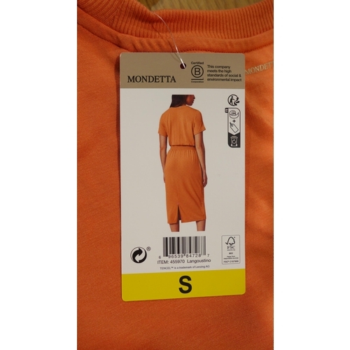 6101 - Mondetta elasticated waist dresses x 8 in orange, size small with tags (343) *This lot is subject to... 