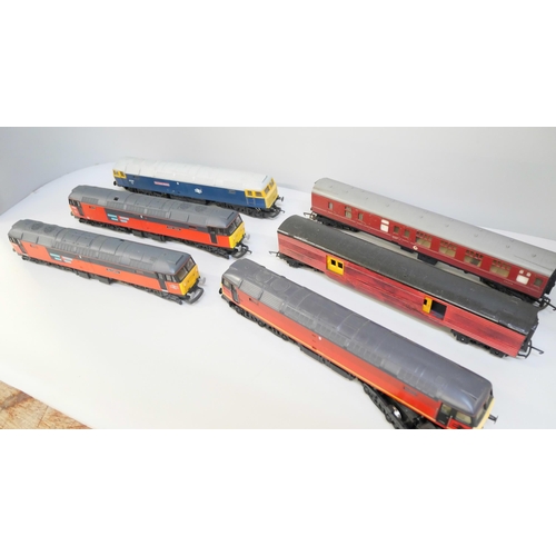 2033 - Four Lima and Hornby OO gauge locos and two coaches