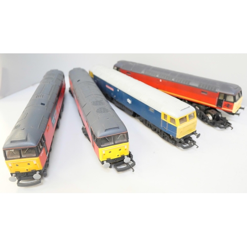 2033 - Four Lima and Hornby OO gauge locos and two coaches