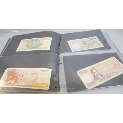 2075 - Bank notes; a collection of 40 Great Britain and world bank notes