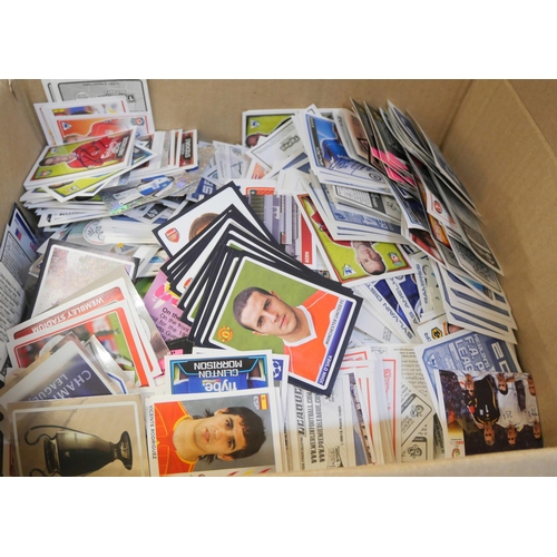 2081 - Football stickers; Panini, Topps, Merlin, etc.