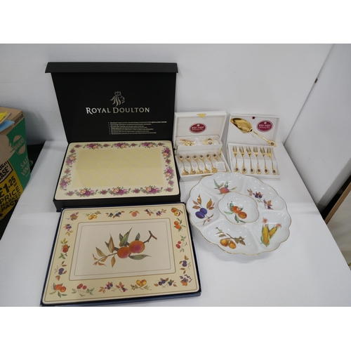 2149 - Royal Albert cake forks and teaspoons, two place mat sets, Royal Doulton and Royal Worcester and a R... 