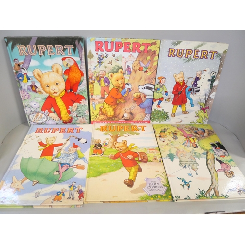 2156 - Rupert the Bear Annuals, jigsaws, cassette tapes, stamp starter pack, in case and bag