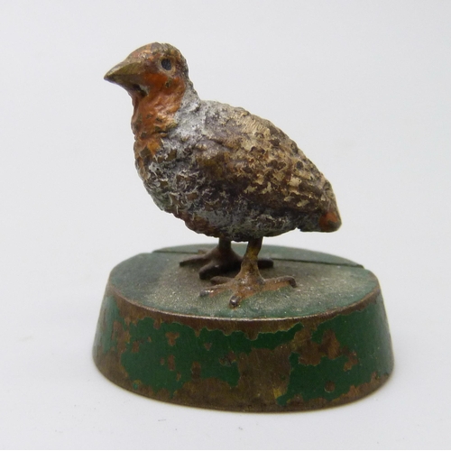 2173 - A Bergman Austrian cold painted bronze menu holder in the form of a grouse, circa 1900