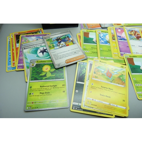 2186 - A box containing over 500 Pokemon cards with large quantity of Holographic