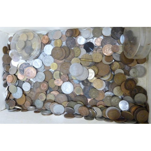 2199 - A collection of coins and bank notes