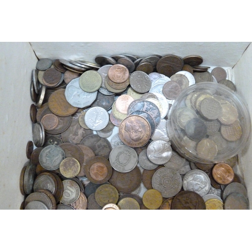 2199 - A collection of coins and bank notes