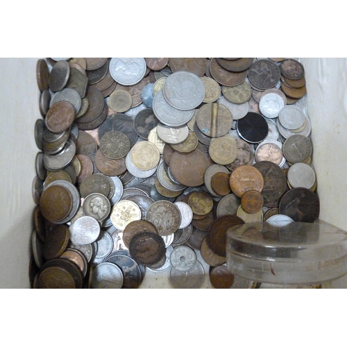 2199 - A collection of coins and bank notes