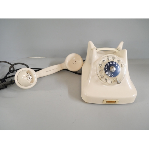 2208 - A Kristian Kirks Danish ivory white Bakelite telephone, converted