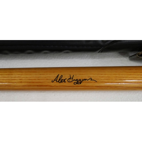 2229 - A 1980s Alex Higgins snooker cue in case