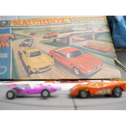 2250 - A Matchbox M-2 motorised motorway, boxed  **PLEASE NOTE THIS LOT IS NOT ELIGIBLE FOR IN-HOUSE POSTIN... 