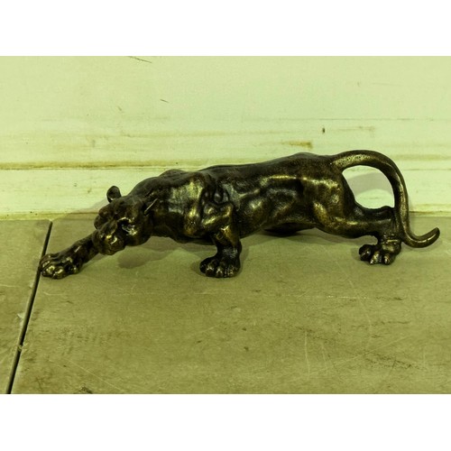 5159 - A cast metal panther ornament* This lot is subject to VAT