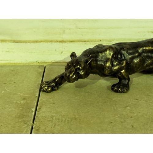 5159 - A cast metal panther ornament* This lot is subject to VAT