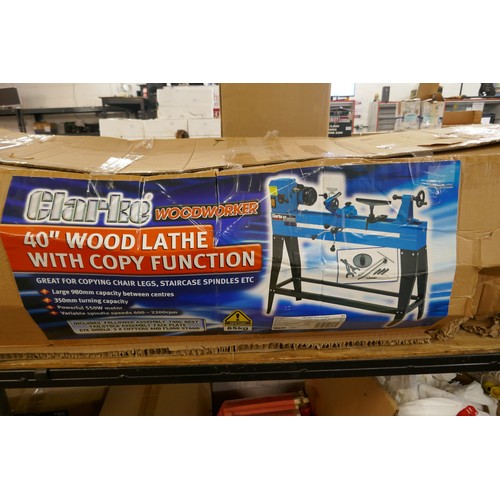 5423 - A Clarke Woodworker CWL1000CF 230v 550w 40” wood lathe with copy function * This lot is subject to V... 