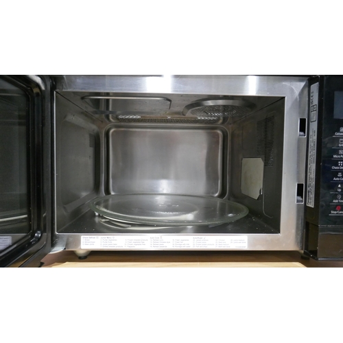 6218 - Panasonic Combi Microwave, Original RRP £164.99 + Vat (346-235) *This lot is subject to Vat