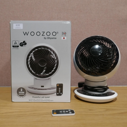 6230 - Iris Woozoo Desk Fan with remote    (346-131) *This lot is subject to Vat