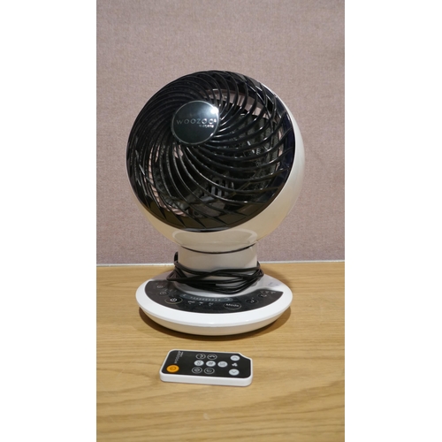 6230 - Iris Woozoo Desk Fan with remote    (346-131) *This lot is subject to Vat