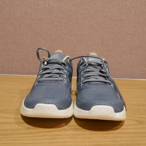 6088 - Skechers lite foam trainers, blue, UK size 5  (338)  *This lot is subject to VAT