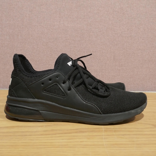 6095 - Puma soft foam optimal comfort black trainers, size UK11 (338)  *This lot is subject to VAT