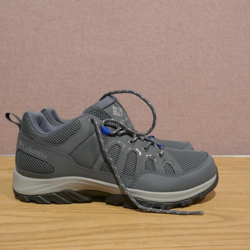 6096 - Columbia Granite trail trainers in grey, UK size 10  (338)  *This lot is subject to VAT