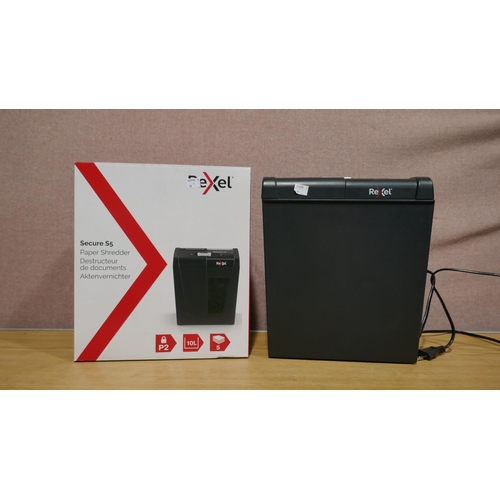 6124 - Gourmia 7Qt Air Fryer and a Rexel Secure S5 Strip Cut Shredder - This lot requires a UK adapters (34... 