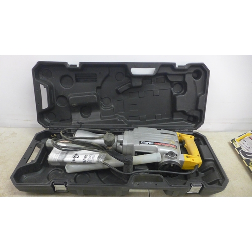 5081 - A cased Clarke Contractor CON1500DD 17.35kg 1500W Demolition hammer 18/0084-1* This lot is subject t... 