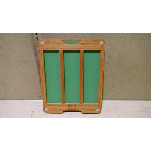 6059 - Bamboo Cutting Board With 7 Mats  (346-222) *This lot is subject to Vat