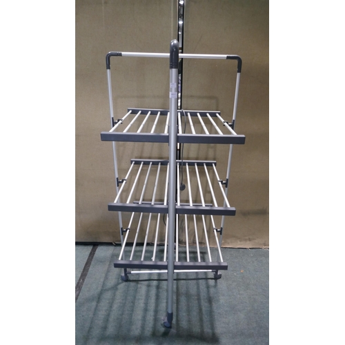 6017 - Black&Decker Heated Tower Airer, Original RRP £99.99 + Vat (346-81) *This lot is subject to Vat