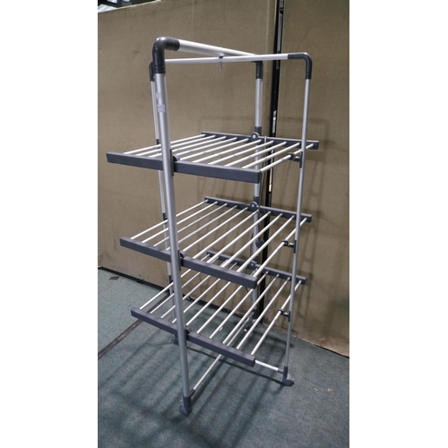 6017 - Black&Decker Heated Tower Airer, Original RRP £99.99 + Vat (346-81) *This lot is subject to Vat