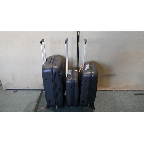 6019 - American Tourister Bon Air Black 3 piece  Suitcases, Original RRP £133.33 + Vat (346-238) *This lot ... 