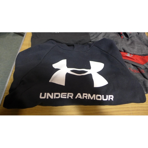 6288 - Quantity of childrens clothing, branded, to include Champion , Under Armour, Mondetta, etc. Various ... 