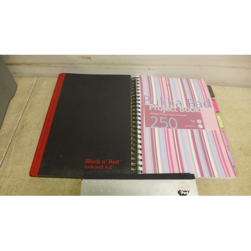 5101 - A quantity of notepads including Pukka