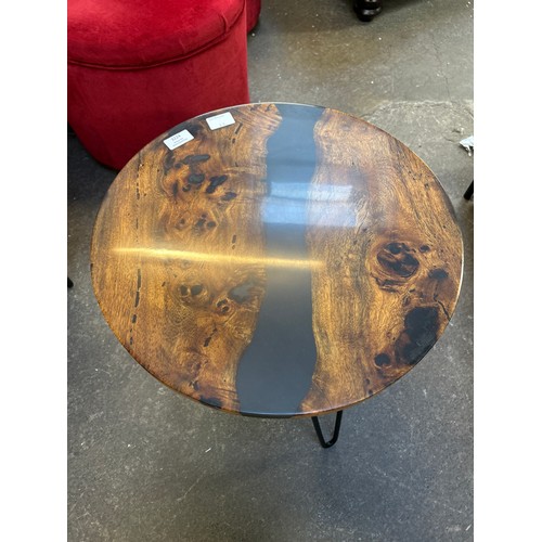 3224 - An epoxy side table  *This lot is subject to Vat