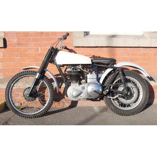 405 - An Ariel HT3-style trials motorcycle fitted with a 1950 350cc engine. The engine is stamped KL338  a... 