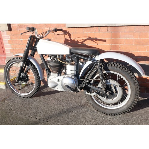 405 - An Ariel HT3-style trials motorcycle fitted with a 1950 350cc engine. The engine is stamped KL338  a... 