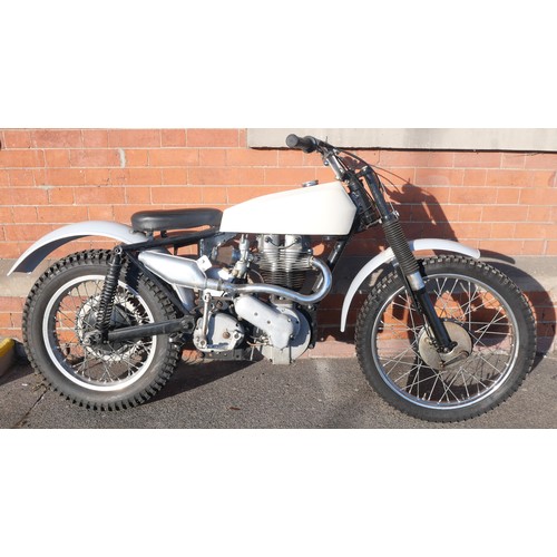 405 - An Ariel HT3-style trials motorcycle fitted with a 1950 350cc engine. The engine is stamped KL338  a... 