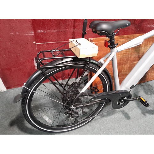 6084A - Dawes Spire 2.0 crossbar electric large hybrid bike - with pan rack, battery and charger - 9 speed s... 