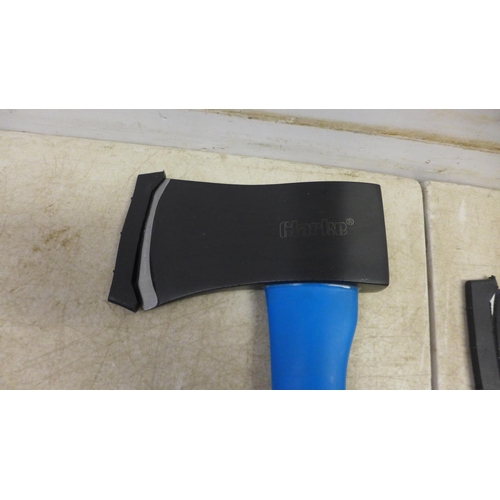 5006 - A Clarke 2.5Lb 600mm axe and a Clarke 1.5Lb 360mm axe
* This lot is subject to VAT