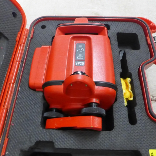 5039 - A cased SP30 automatic laser level