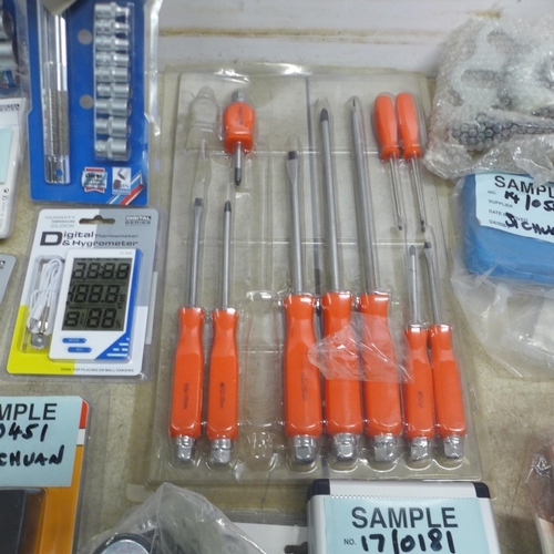 5070 - A large box of assorted tools and other items including an assorted screwdriver set, a Clarke Pro 9 ... 