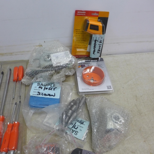 5070 - A large box of assorted tools and other items including an assorted screwdriver set, a Clarke Pro 9 ... 