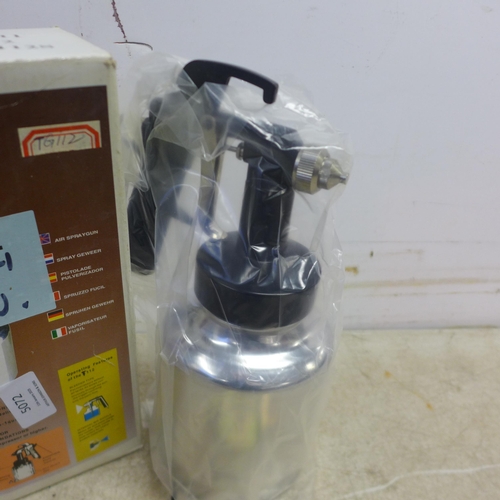 5072 - A boxed TG112 air spray gun
* This lot is subject to VAT