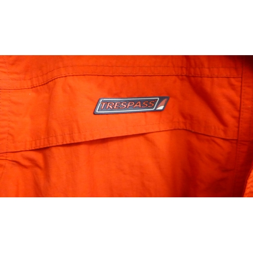 5080 - A Trespass size small sailing jacket