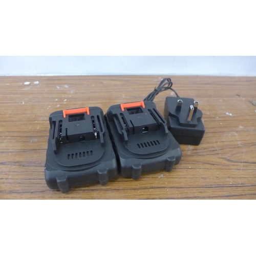 5208 - A cordless chainsaw, 2 batteries, 2 chain guides and 2 chains