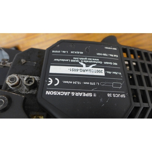 5213 - A Spear and Jackson SPJCS-38 petrol driven chainsaw and a petrol driven hedge cutter *Police reposse... 