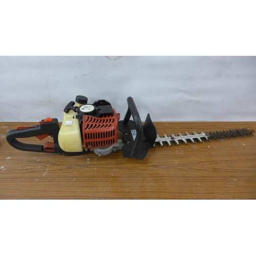 5213 - A Spear and Jackson SPJCS-38 petrol driven chainsaw and a petrol driven hedge cutter *Police reposse... 