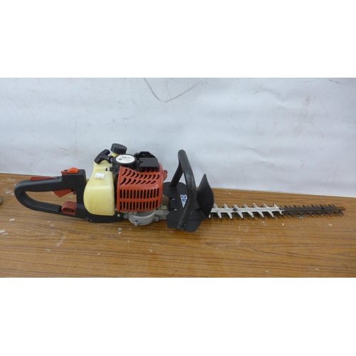 5213 - A Spear and Jackson SPJCS-38 petrol driven chainsaw and a petrol driven hedge cutter *Police reposse... 